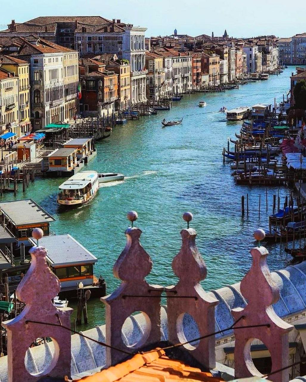 Private travel Milan to Venice with guide