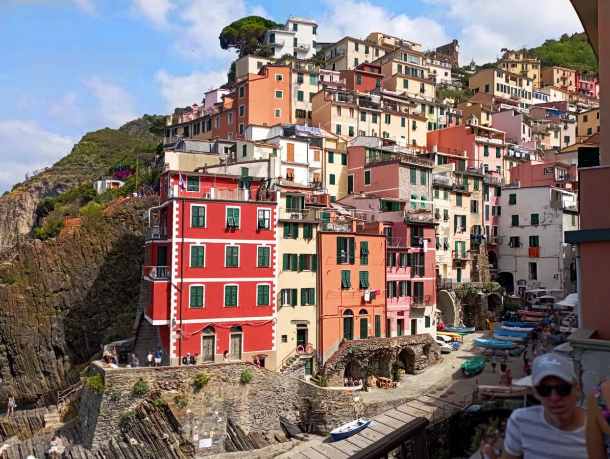 From Milan to Riomaggiore transfer