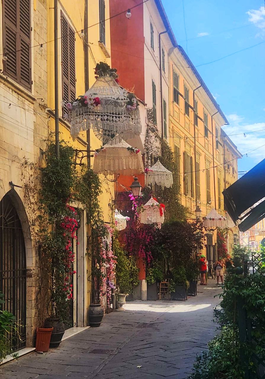 Florence and surroundings villages travel