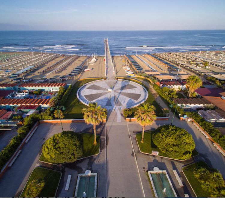 taxi transfer from Milan to Forte dei Marmi taxi transfer from Milan to Forte dei Marmi